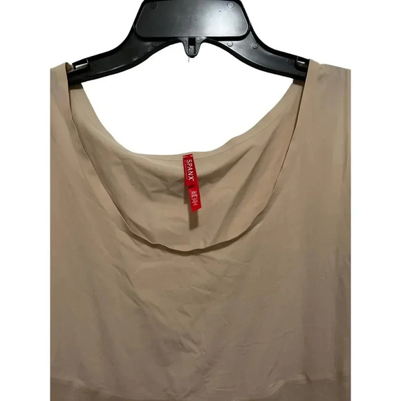 Spanx Thinstincts Tank Top - Picture 4 of 6